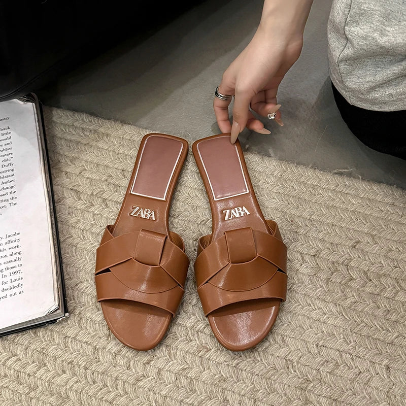 Luxury Designer Women's Sandals 2025 New Fashion Woven Comfortable Women's Sandals Casual Wine Red Summer Flat Women's Slippers